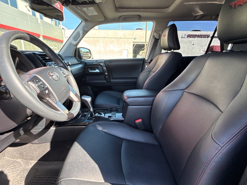 Certified 2019 Toyota 4Runner TRD Off-Road Premium AWD/4WD image 20