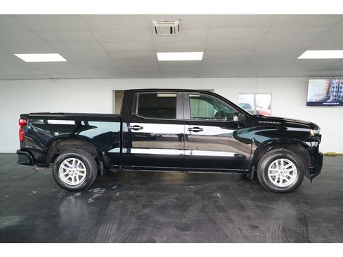 Used 2021 Chevrolet Silverado 1500 RST w/ Bed Protection Package image 8