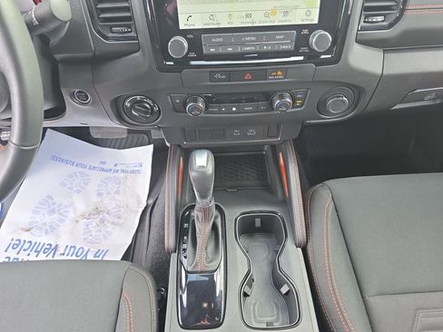 Used 2024 Nissan Frontier PRO-4X w/ Off-Road Protection Package image 11