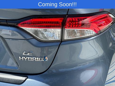 Used 2023 Toyota Corolla LE w/ Carpet Mat Package (TMS) image 25