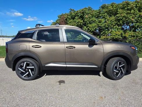 New 2026 Nissan Kicks SV w/ SV Premium Package image 21