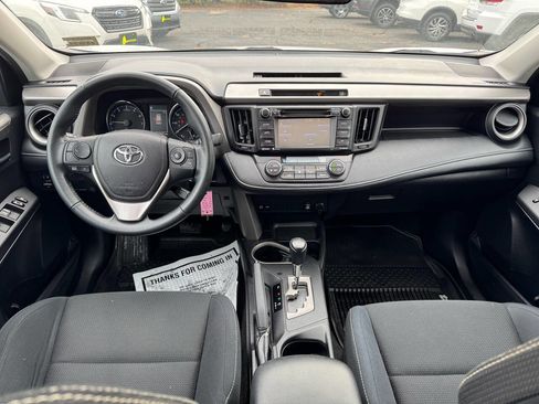Used 2016 Toyota RAV4 XLE image 23