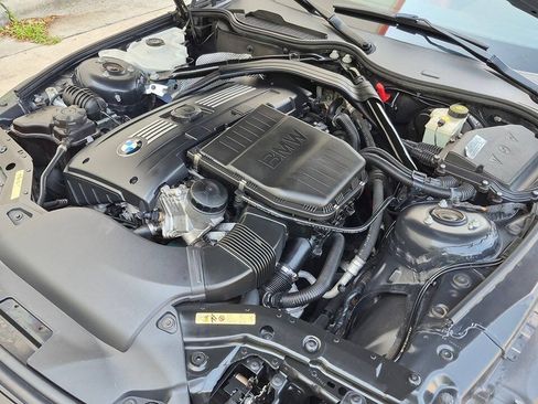 Used 2009 BMW Z4 sDrive35i RWD image 59