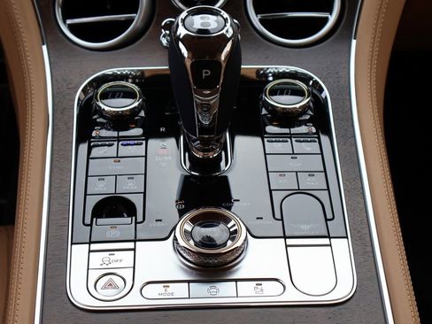 New 2026 Bentley Continental GT AWD/4WD image 24