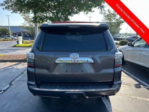 Used 2013 Toyota 4Runner SR5 RWD image 7