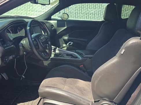 Used 2022 Dodge Challenger R/T Scat Pack w/ Plus Package image 6