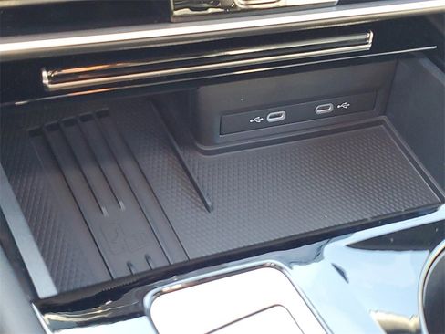 New 2026 Volkswagen Atlas Cross Sport SEL R-Line image 26