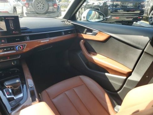 Used 2022 Audi A4 2.0T Premium w/ Convenience Package image 15