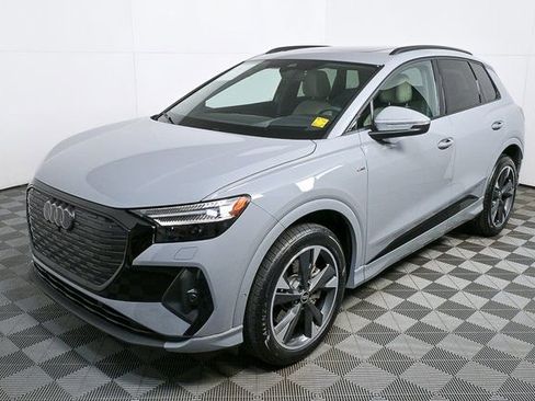 Certified 2024 Audi Q4 e-tron Prestige w/ Black Optic Package image 32