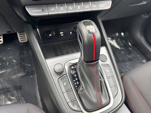 Used 2022 Hyundai Kona N Line image 16