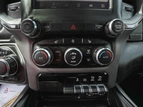 Used 2023 RAM 1500 Big Horn AWD/4WD image 25