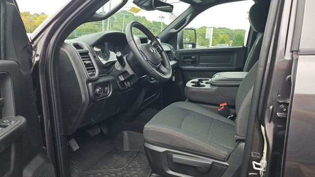New 2027 RAM 3500 Tradesman AWD/4WD image 6