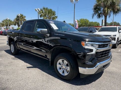 Used 2025 Chevrolet Silverado 1500 LT AWD/4WD image 9