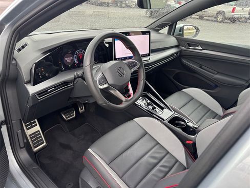 Used 2025 Volkswagen GTI Autobahn image 8
