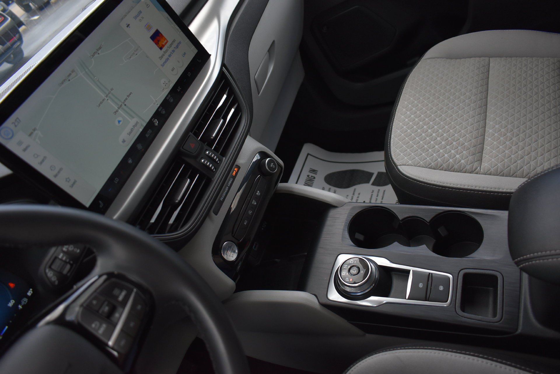 Used 2023 Ford Escape Active w/ Tech Pack #2 FWD image 24