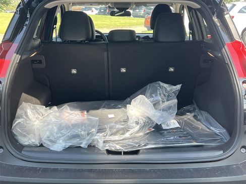 New 2025 Nissan Kicks SR image 22