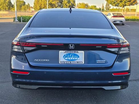 Used 2024 Honda Accord Touring image 5