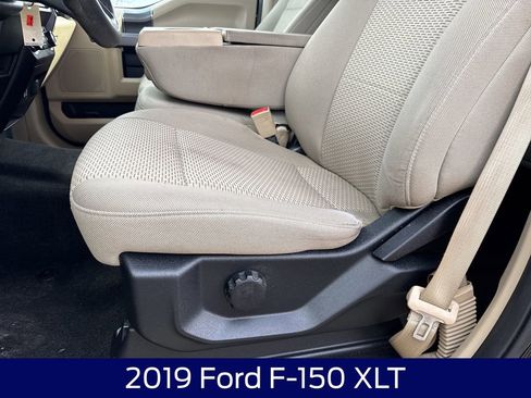 Used 2019 Ford F150 XLT w/ XTR Package image 12