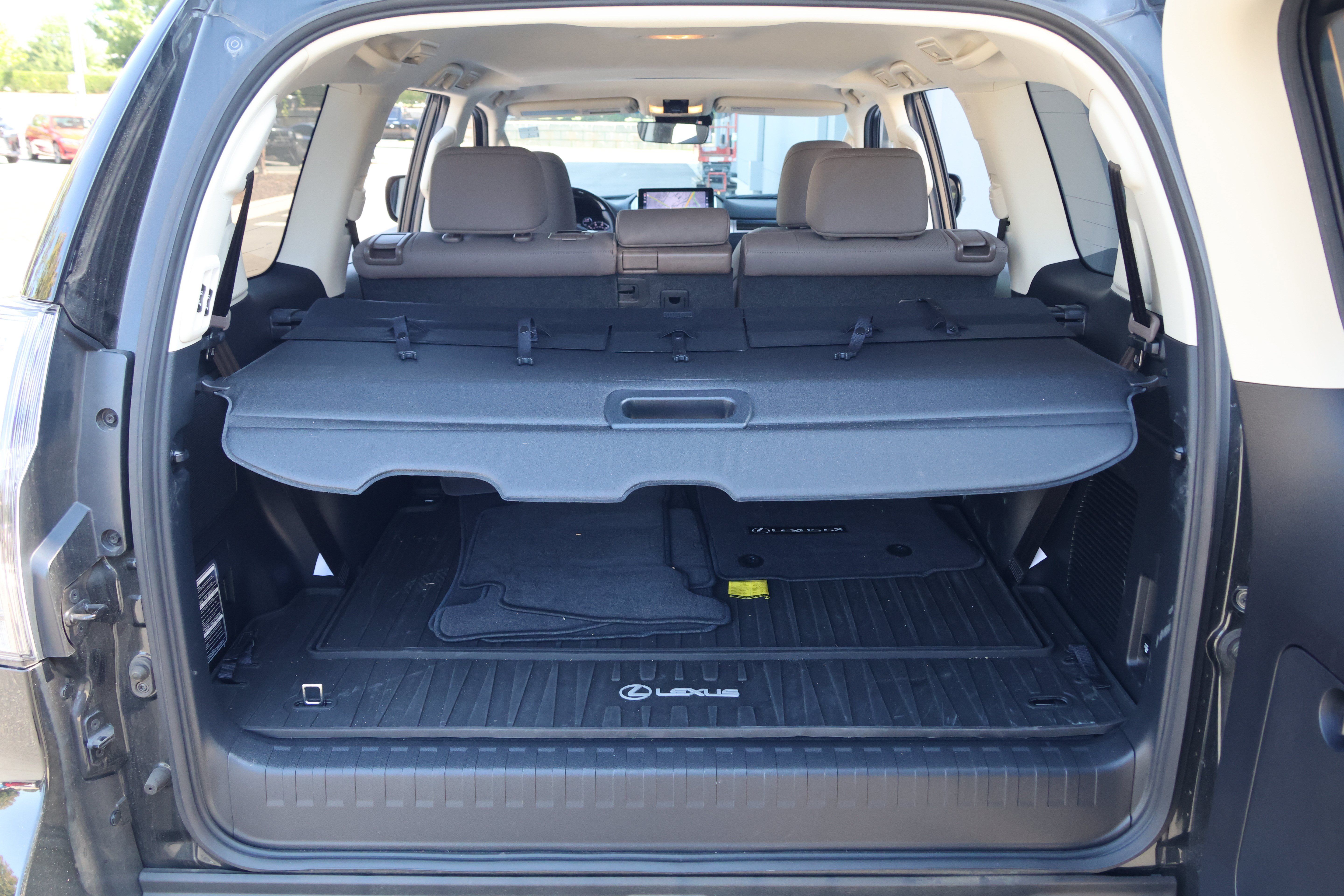 Used 2023 Lexus GX 460 Premium w/ Premium Plus Package AWD/4WD image 37