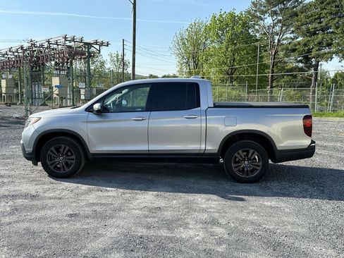Used 2020 Honda Ridgeline Sport image 5