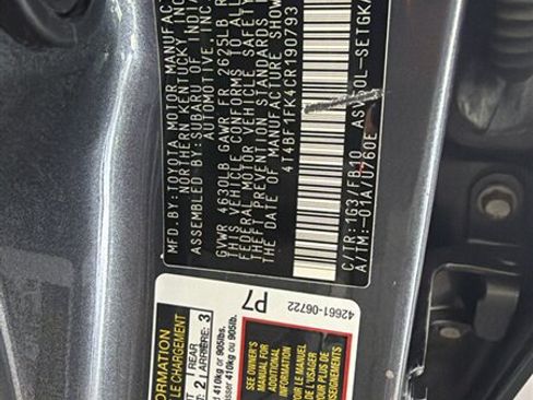 Used 2012 Toyota Camry XLE w/ Convenience Pkg FWD image 32