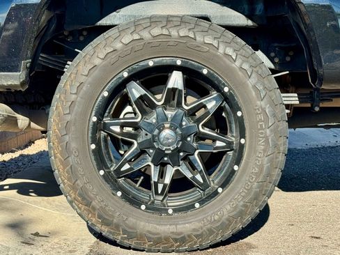 Used 2022 Ford F350 Platinum image 9