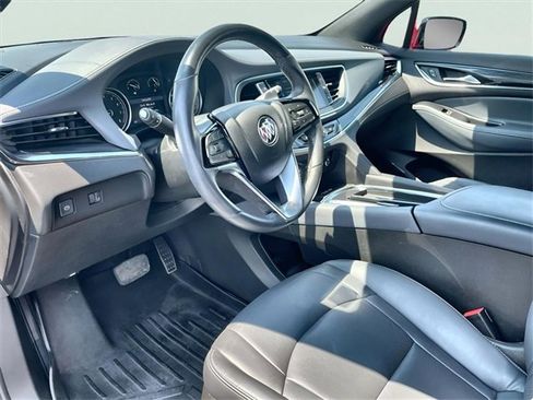 Used 2023 Buick Enclave Essence w/ Sport Touring Edition image 11