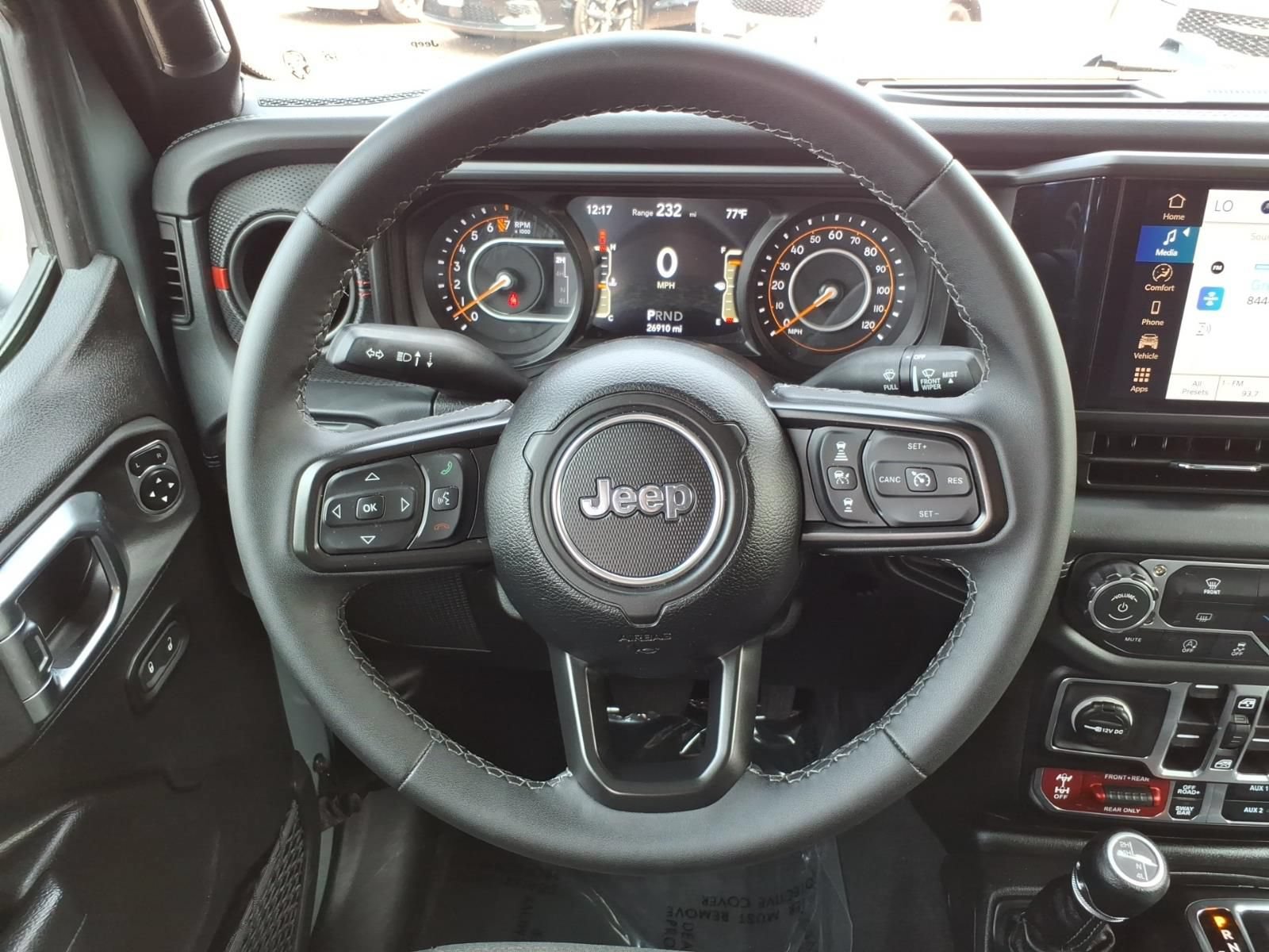 Used 2026 Jeep Gladiator Rubicon AWD/4WD image 28