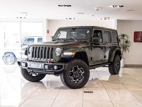 Used 2023 Jeep Wrangler Unlimited Rubicon w/ Dual Top Group AWD/4WD image 2