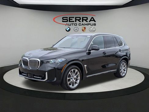 Used 2024 BMW X5 xDrive40i w/ Premium Package AWD/4WD image 1