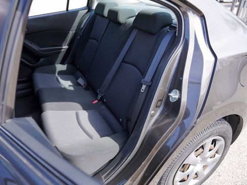 Used 2014 MAZDA MAZDA3 i Sport image 25