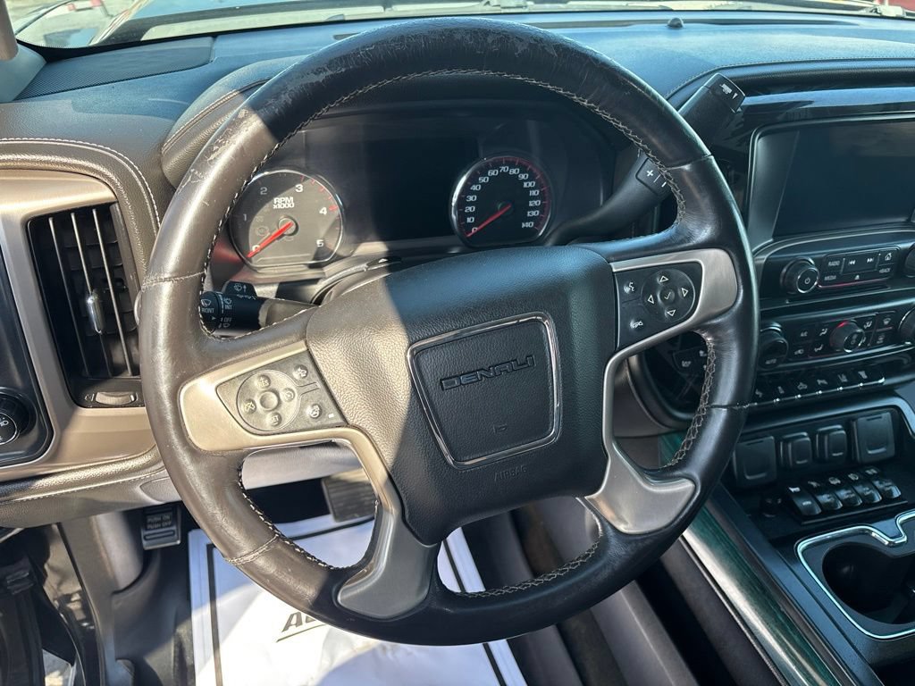 Used 2015 GMC Sierra 2500 Denali w/ Duramax Plus Package AWD/4WD image 23