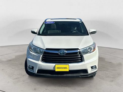 Used 2015 Toyota Highlander Limited Platinum AWD/4WD image 2