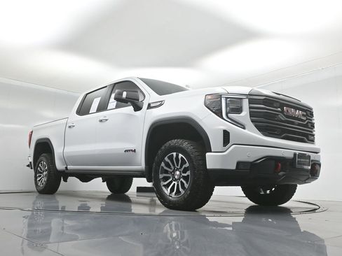 Used 2023 GMC Sierra 1500 AT4 w/ AT4 Premium Package image 48