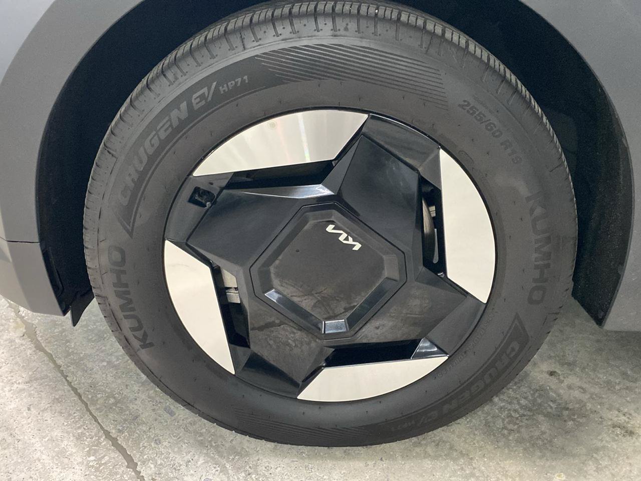 Used 2026 Kia EV9 Light RWD image 25