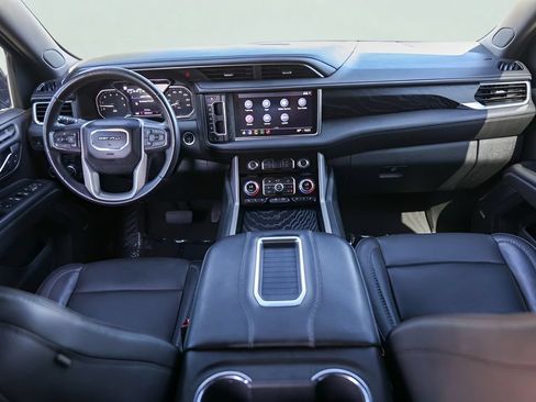 Used 2021 GMC Yukon Denali RWD image 30