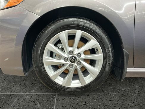 Used 2024 Toyota Camry SE FWD image 14