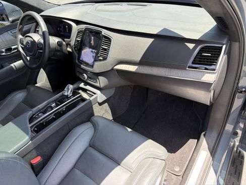Certified 2023 Volvo XC90 T8 Ultimate w/ Lounge Package AWD/4WD image 27