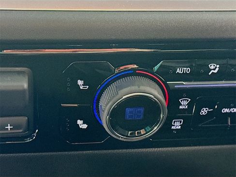 New 2026 Chevrolet Silverado 1500 LT w/ All Star Edition Plus image 15