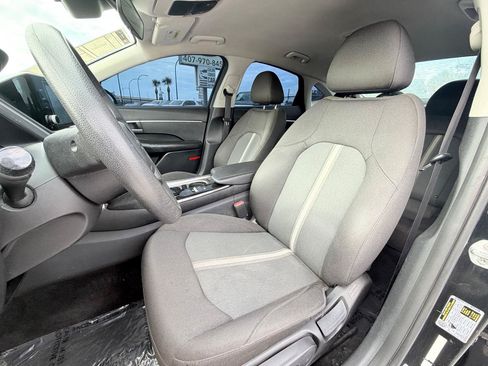Used 2020 Hyundai Sonata SE FWD image 12
