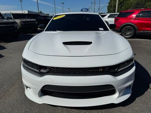 Used 2023 Dodge Charger Scat Pack w/ Plus Group RWD image 2