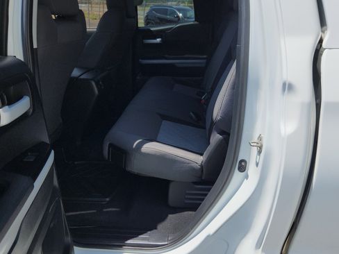 Used 2016 Toyota Tundra SR5 w/ SR5 Upgrade Package AWD/4WD image 20