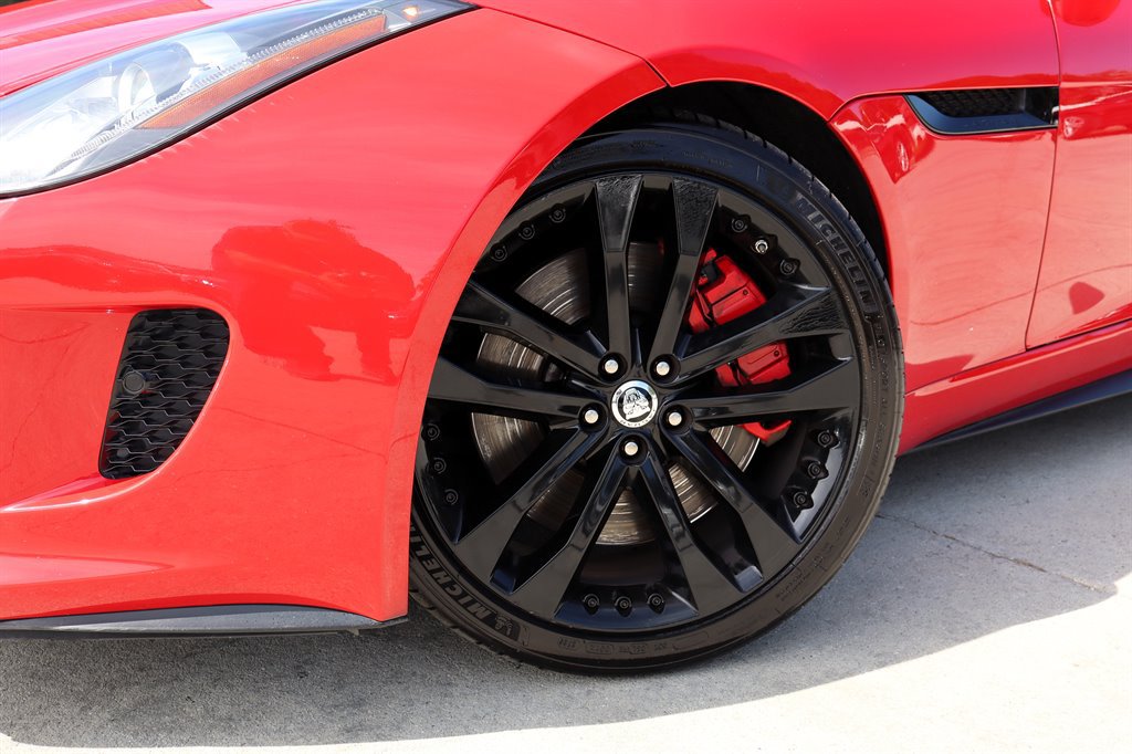 Used 2014 Jaguar F-TYPE S RWD image 23