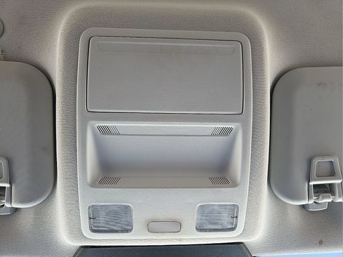 Used 2021 Ford Escape SE FWD image 22