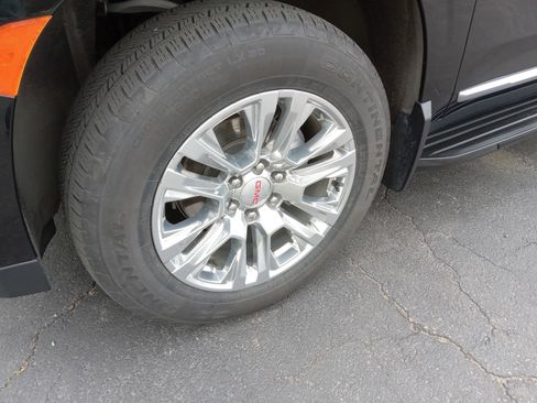 Used 2024 GMC Yukon XL Denali w/ LPO, Floor Liner Package AWD/4WD image 6