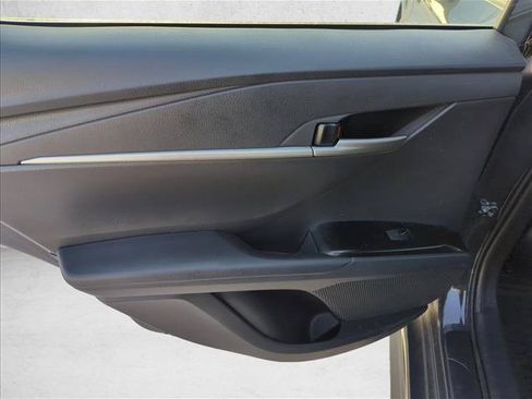 Certified 2025 Toyota Camry SE w/ Convenience Package FWD image 8