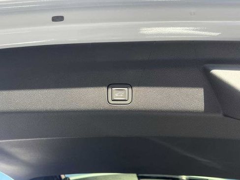 New 2026 GMC Yukon XL Denali image 20