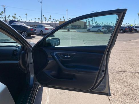 Used 2015 Nissan Altima 2.5 S w/ Power Driver Seat Package FWD image 23