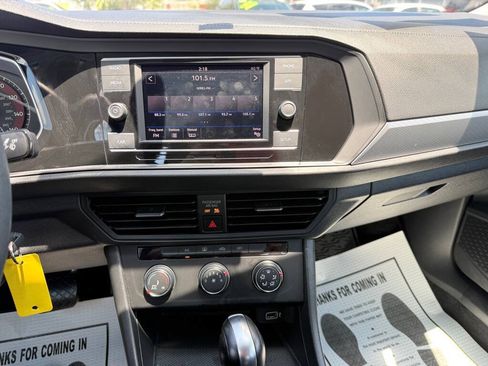 Used 2019 Volkswagen Jetta S FWD image 15