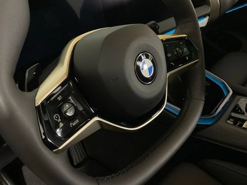 Used 2025 BMW X3 xDrive30i AWD/4WD image 14